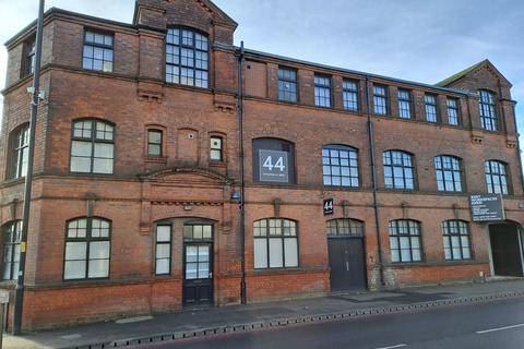 Retail property (high street) to rent, 44 Littleton Street West, Walsall, WS2 8EZ