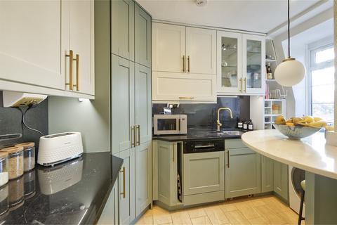 3 bedroom flat for sale, Marlborough Court, London, W8