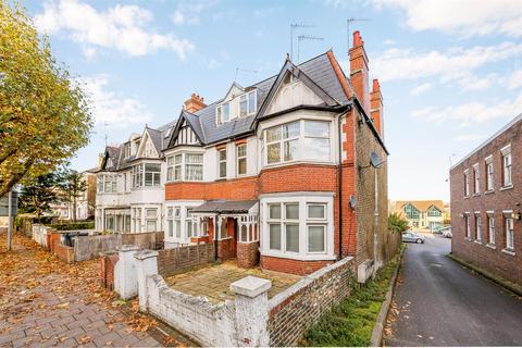 1 bedroom flat for sale, Boston Manor Road, Brentford