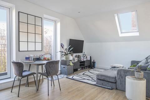 1 bedroom apartment for sale, Harold Road, London