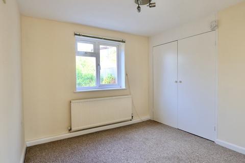 1 bedroom flat for sale, High Street, Great Missenden, HP16