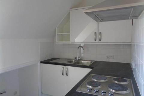 1 bedroom flat to rent, Pelham Road, Seaford