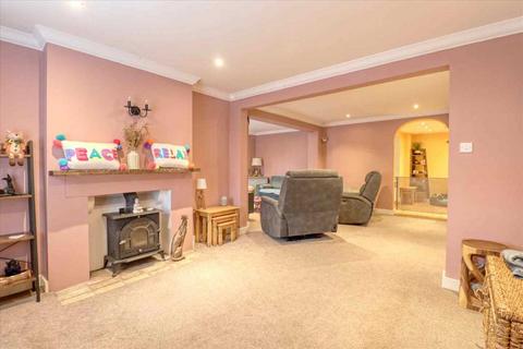 3 bedroom semi-detached house for sale, Thorpe Le Soken CO16