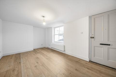 61b Gipsy Hill, London, SE19 1QH