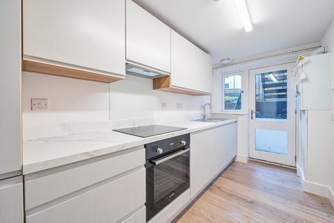 61b Gipsy Hill, London, SE19 1QH