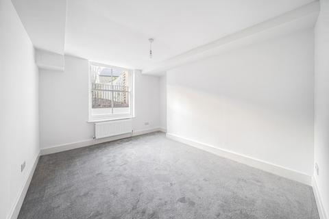 61b Gipsy Hill, London, SE19 1QH