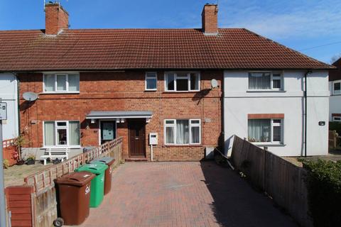 3 bedroom terraced house to rent, Manton Crescent, Lenton Abbey, NG9 2GB