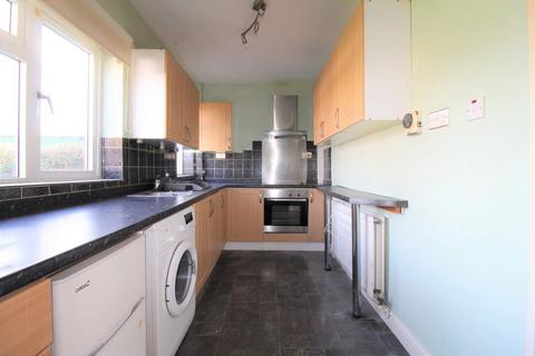 3 bedroom terraced house to rent, Manton Crescent, Lenton Abbey, NG9 2GB