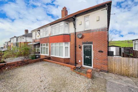 3 bedroom semi-detached house for sale, Berwick Avenue, Heckmondwike