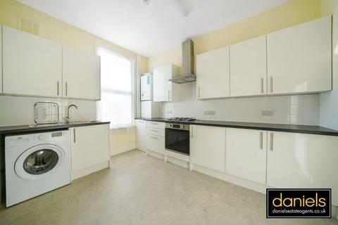 4 bedroom terraced house for sale, Rainham Road, Kensal Green, London, NW10