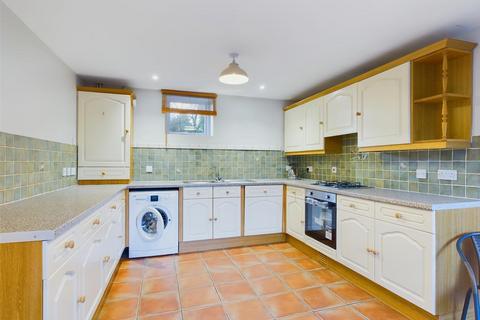 2 bedroom coach house for sale, St. Johns Road, Buxton