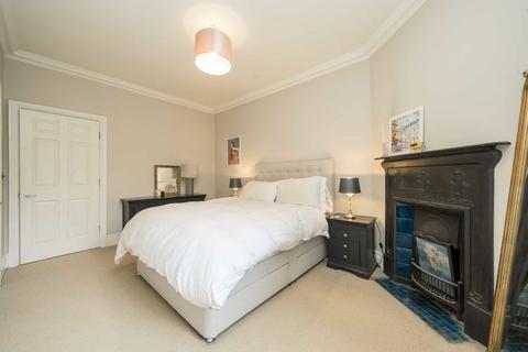 1 bedroom flat for sale, Goldhawk Road, London W12