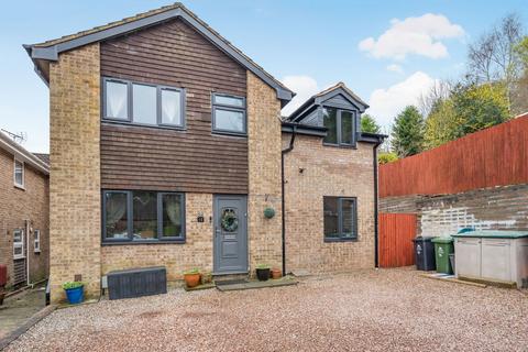 4 bedroom detached house for sale, Walwyn Close, Mitcheldean GL17