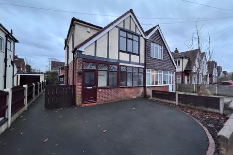 3 bedroom semi-detached house to rent, Howick Park Avenue, Penwortham, Preston, PR1