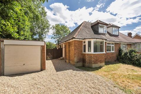 3 bedroom semi-detached bungalow to rent, Chartley Avenue, Stanmore HA7