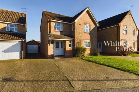 4 bedroom detached house for sale, Sycamore Way, Diss