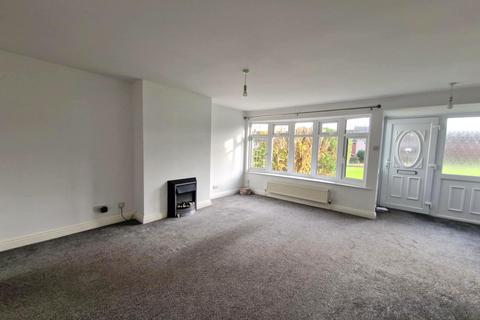 3 bedroom semi-detached house to rent, Daywell Rise, Rugeley, WS15 2RE