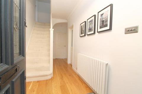 37 Prior Avenue, Sutton, SM2 5HY
