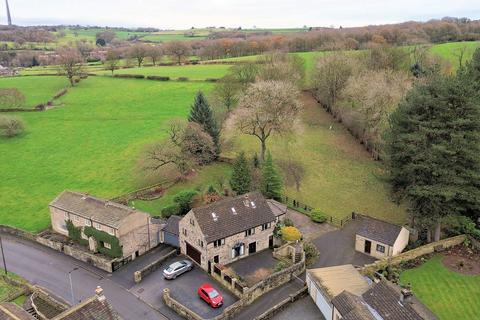 4 bedroom barn conversion for sale, Riley Lane, Kirkburton, HD8 0SZ