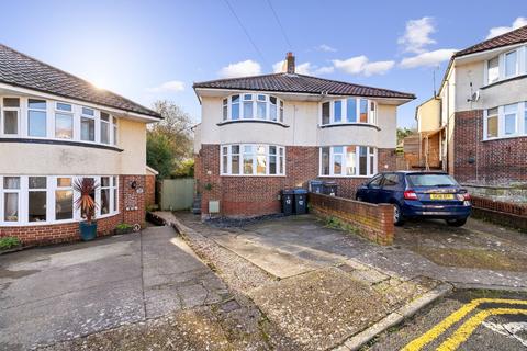 12 Crabble Close, Dover, CT17 0LX