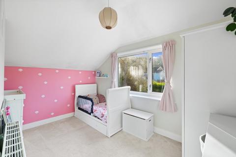 12 Crabble Close, Dover, CT17 0LX