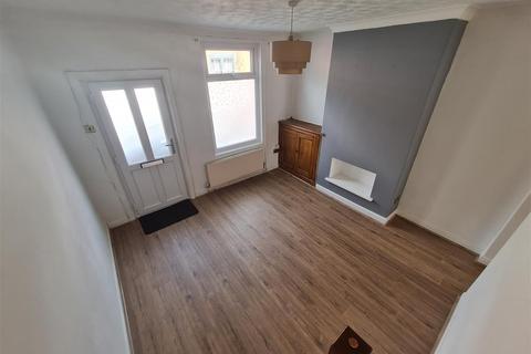 2 bedroom terraced house to rent, Welles Street, Sandbach