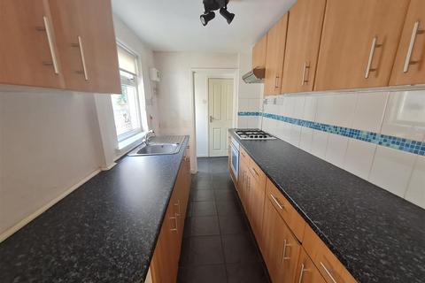 2 bedroom terraced house to rent, Welles Street, Sandbach