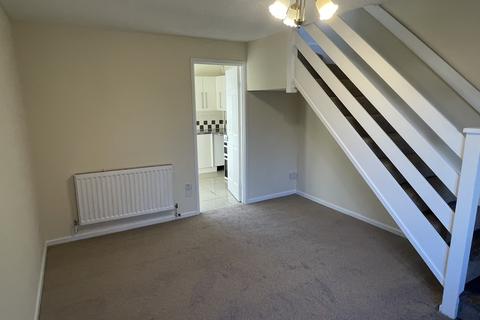 2 bedroom end of terrace house to rent, Sanders Road, Bromsgrove B61