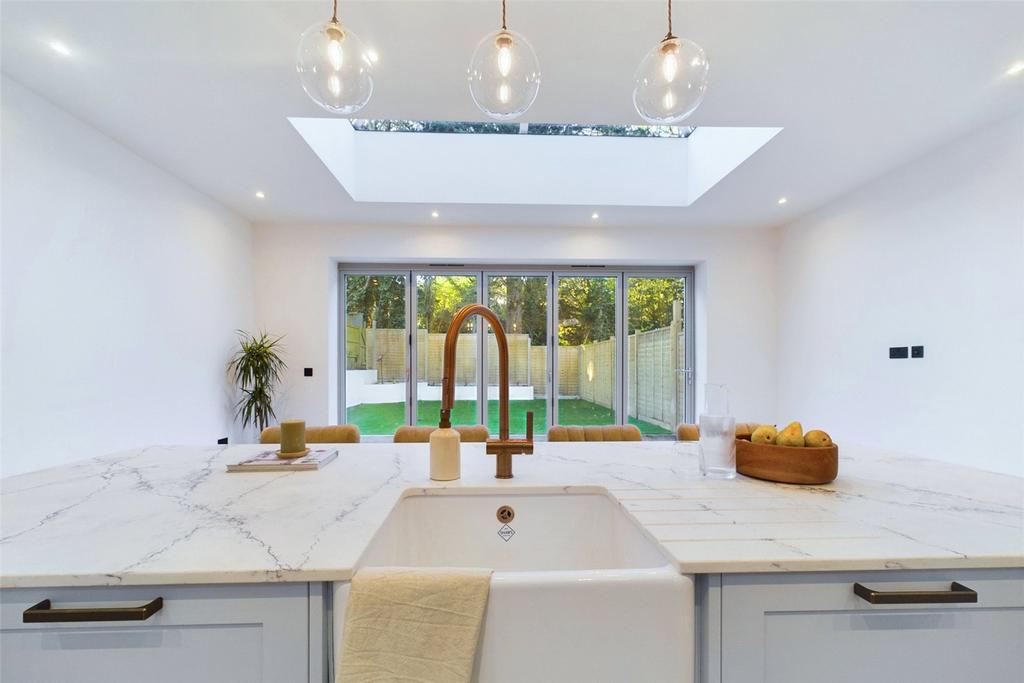 Kitchen Day Room