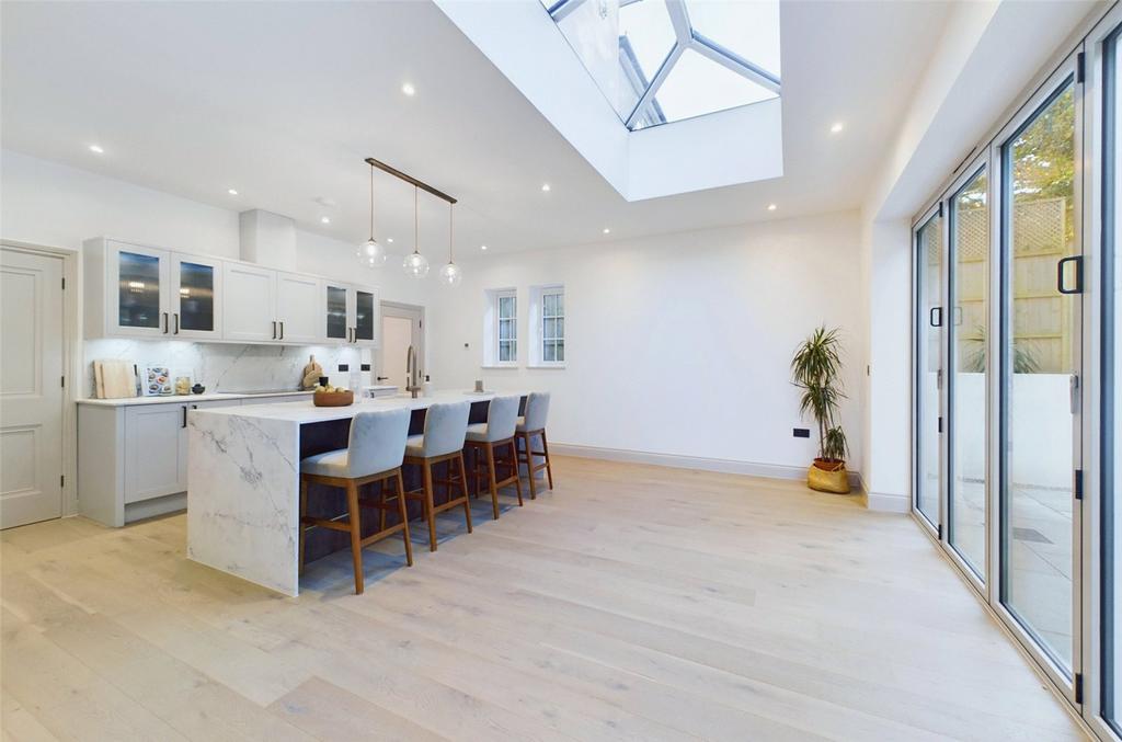 Kitchen Day Room