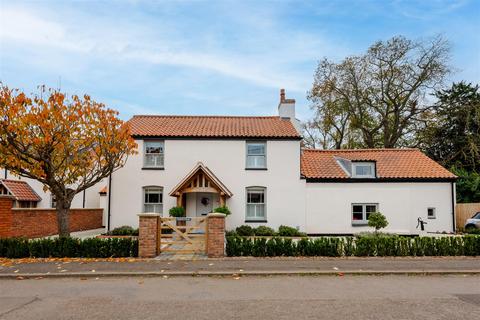 4 bedroom detached house for sale, Thoroton, Nottingham