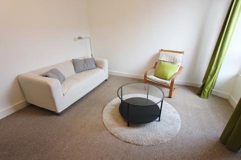 1 bedroom flat to rent, Abbey Street, Edinburgh EH7