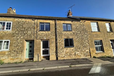 2 bedroom terraced house for sale, 4 Broadway, TA16