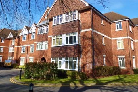 3 bedroom flat to rent, Wake Green Road, Birmingham, West Midlands, B13