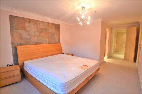 3 bedroom flat to rent, Wake Green Road, Birmingham, West Midlands, B13