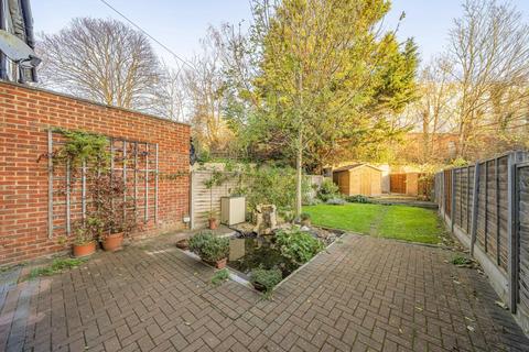 4 bedroom terraced house for sale, Further Green Road, Catford