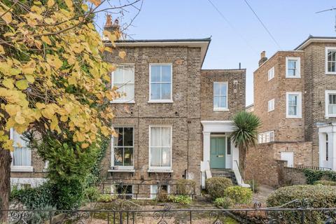Flat 4, 19 Wimbledon Park Road, London, SW18 1LU