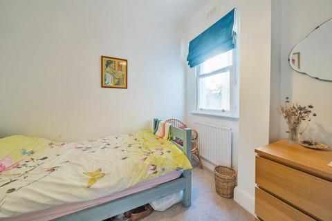 Flat 4, 19 Wimbledon Park Road, London, SW18 1LU