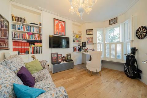 3 bedroom maisonette for sale, Harwood Road, London SW6