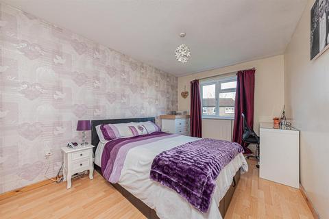 2 bedroom apartment for sale, Heron Wood Road, Aldershot GU12