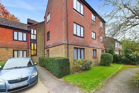 2 bedroom flat for sale, Stanford Close, Hampton, Middlesex, TW12 3XZ