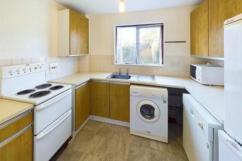 2 bedroom flat for sale, Stanford Close, Hampton, Middlesex, TW12 3XZ