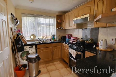 4 bedroom end of terrace house for sale, Calamint Road, Witham, CM8