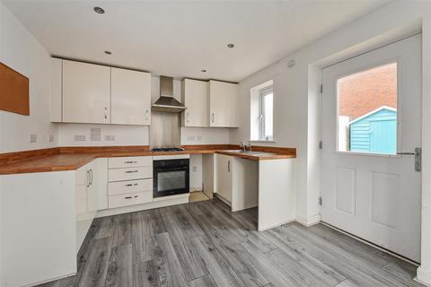 3 bedroom end of terrace house for sale, Locksbridge Road, Picket Piece, Andover