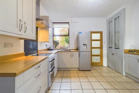 2 bedroom terraced house for sale, Stoke Lane, Nottingham NG14