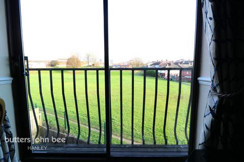 Flat 3, Shallowford Court Etruria Vale Road, Stoke-on-trent, ST1 4DD