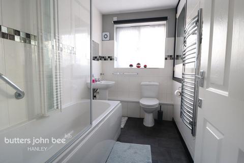 Flat 3, Shallowford Court Etruria Vale Road, Stoke-on-trent, ST1 4DD