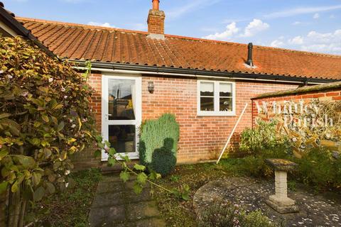 2 bedroom terraced bungalow for sale, Cherry Tree Court, Diss