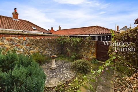 2 bedroom terraced bungalow for sale, Cherry Tree Court, Diss