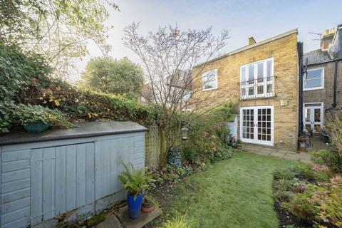 3 bedroom terraced house for sale, Tasso Road, London W6